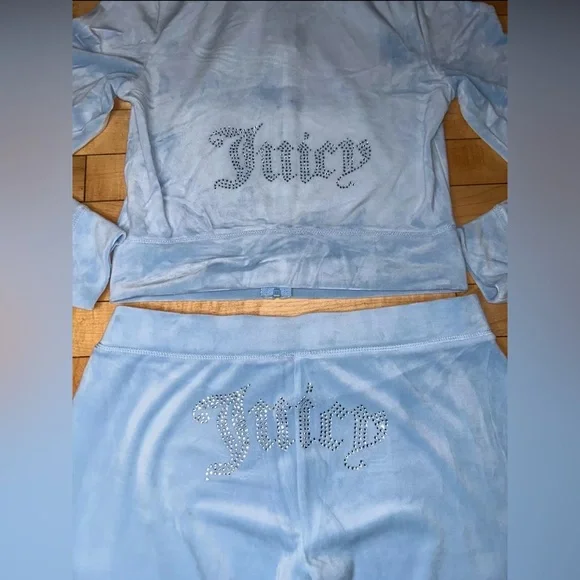 NEW! JUICY COUTURE Velour OG Bling Tracksuit Set Frosted Light Blue - Picture 4 of 8